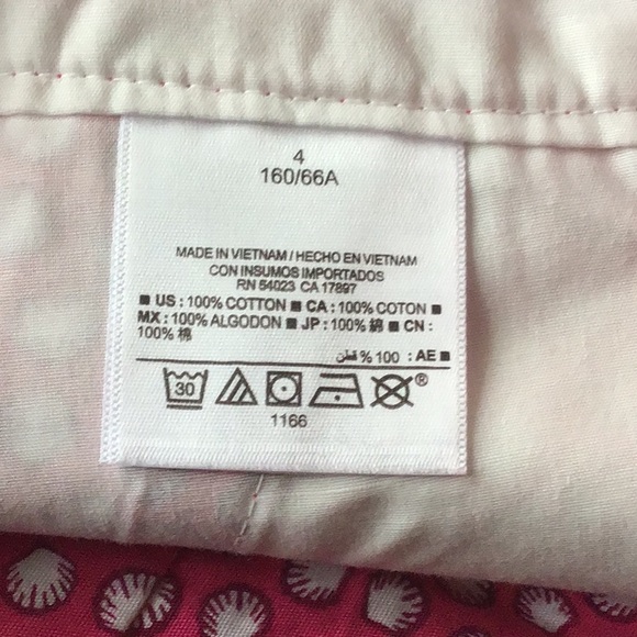 🐚 Pink Seashell Shorts - Picture 7 of 8